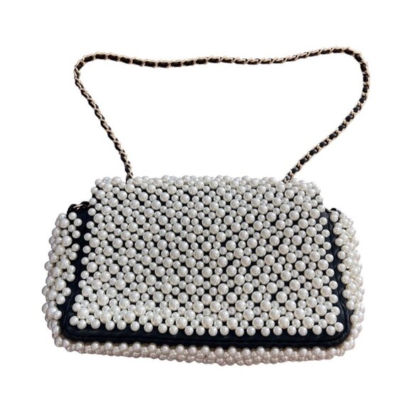 Chanel timeless classique pearl leather handbag - Picture 5 of 12